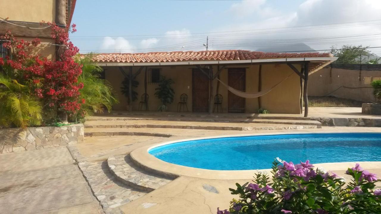 Quinta La Encantada Hotel La Mira Екстериор снимка